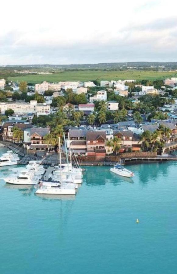 Sunset Boulevard, Grand Bay Exteriér fotografie